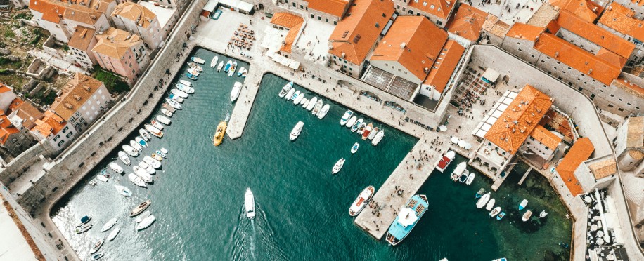 Port Management & Operations: Building Efficient and Profitable Ports