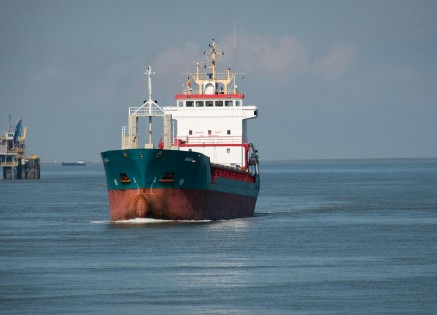 Global Supply Chain Disruptions: Causes, Impacts, and the Maritime Industry’s Response