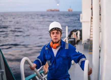 How Companies Build Maritime Training Plans (Compliance + Competence)