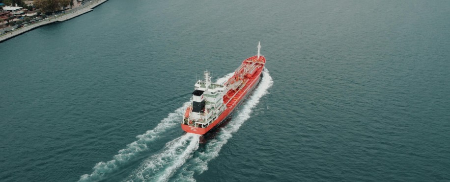 SOPEP Explained: How Ships Must Respond to Oil Spills at Sea