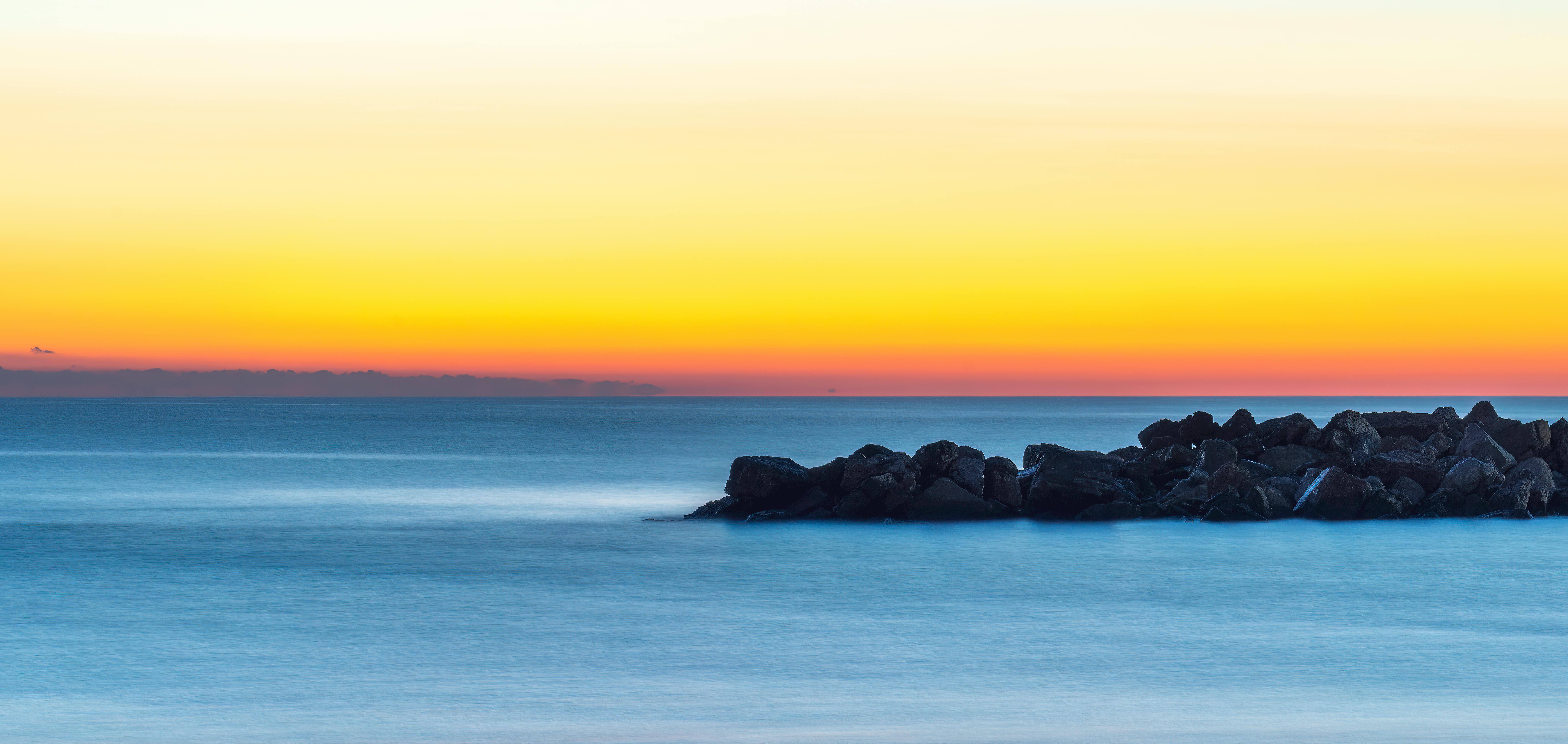 Hatch Cover Inspections: Ensuring Safety and Compliance for Sea Routes